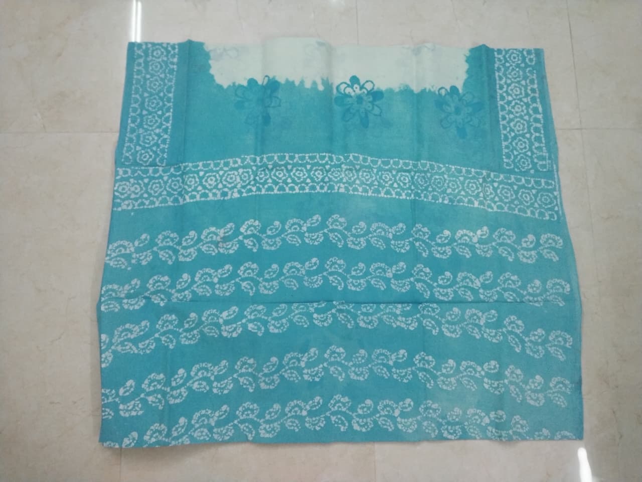 Prabanja Contrast Flower Printed Sungudi Cotton Saree - Image 4