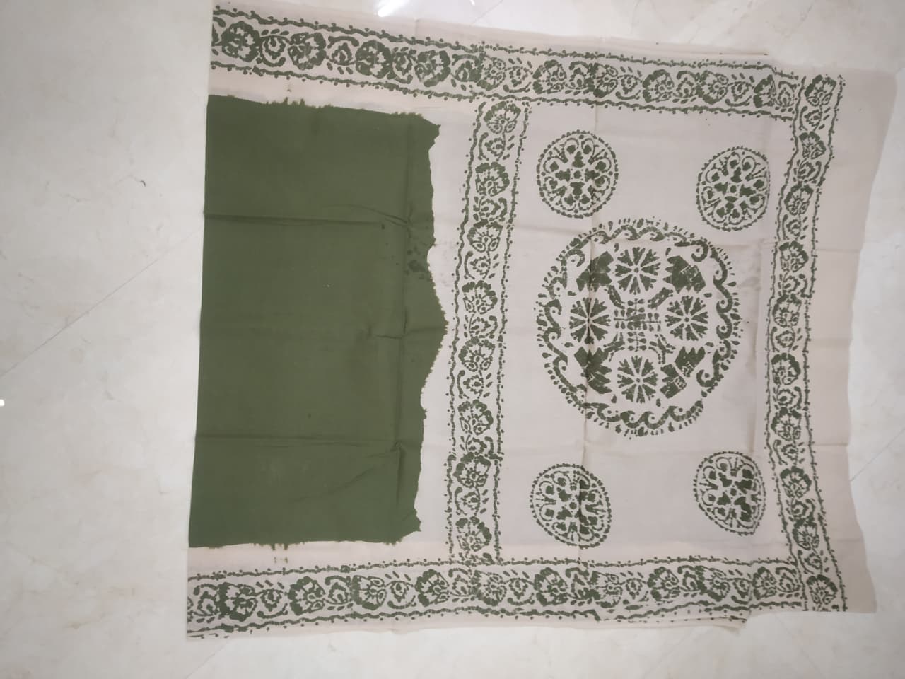 Prabanja Russian Light Green Plain Sungudi Cotton Saree - Image 3